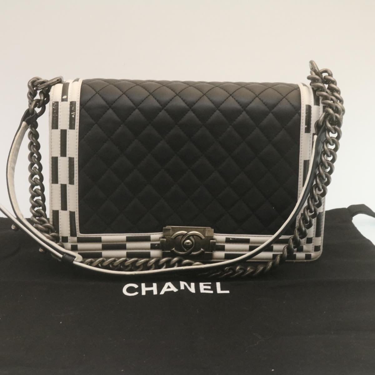 CHANEL Matelasse Boy Chanel Chain Shoulder Bag Lamb Skin Black CC 29190A