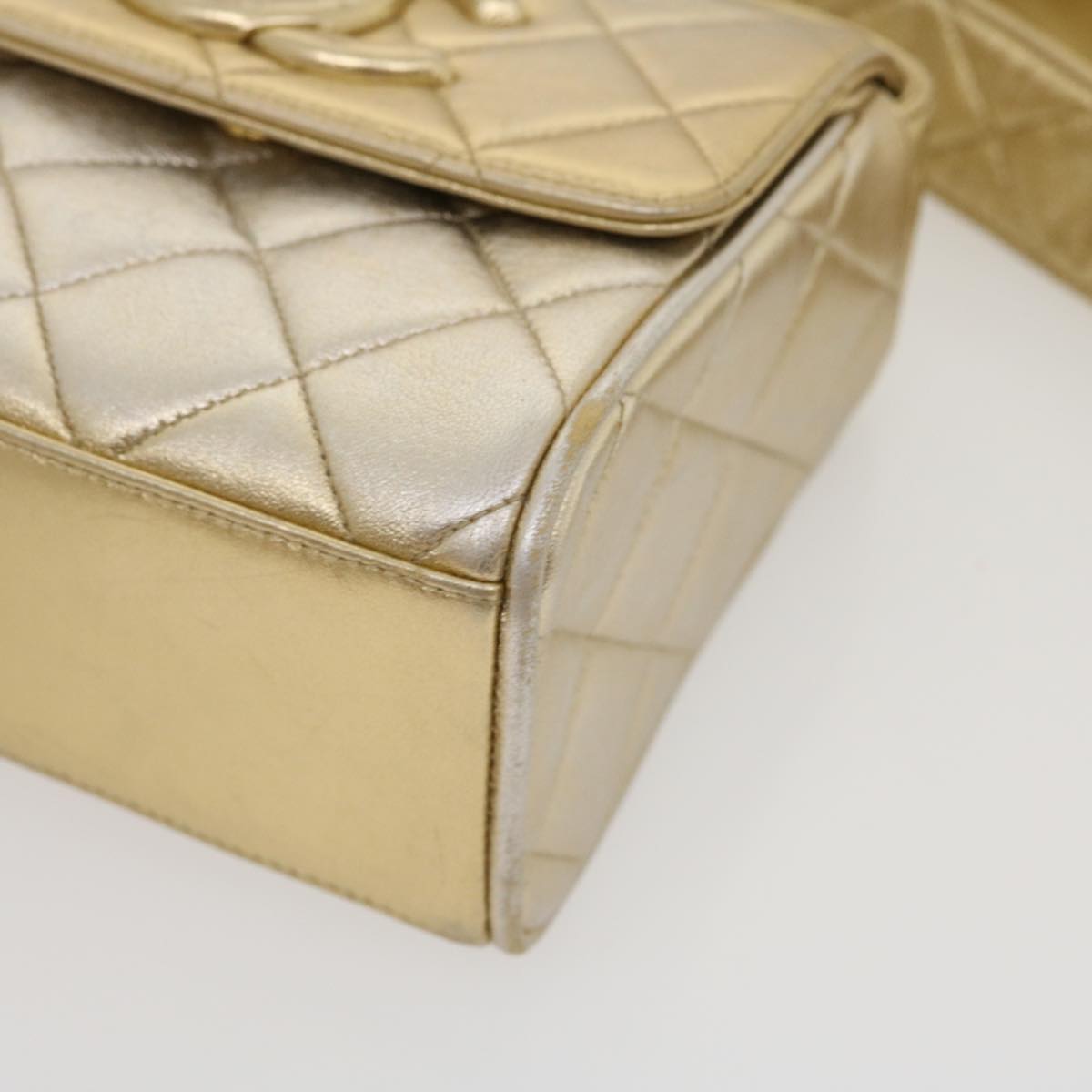 CHANEL Matelasse Shoulder Bag Lamb Skin Gold CC 29567A