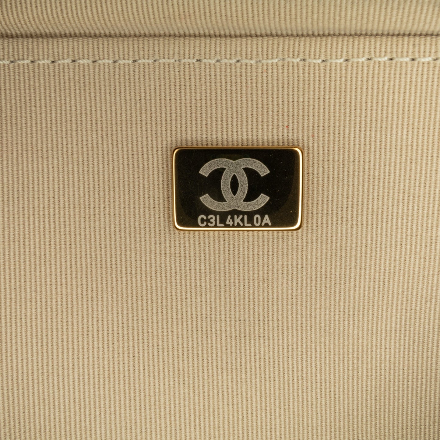 Chanel Sac Mini Metallic Lambskin Like a Wallet Flap Bag