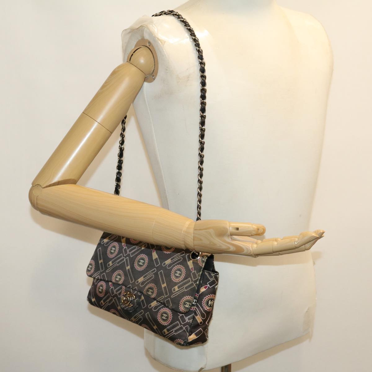 CHANEL Lip Chain Turn Lock Shoulder Bag Satin Black CC 30892