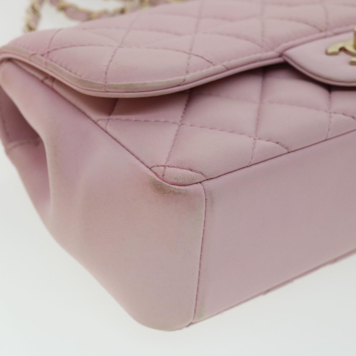 CHANEL Matelasse Turn Lock Chain Shoulder Bag Lamb Skin Pink CC 32151A