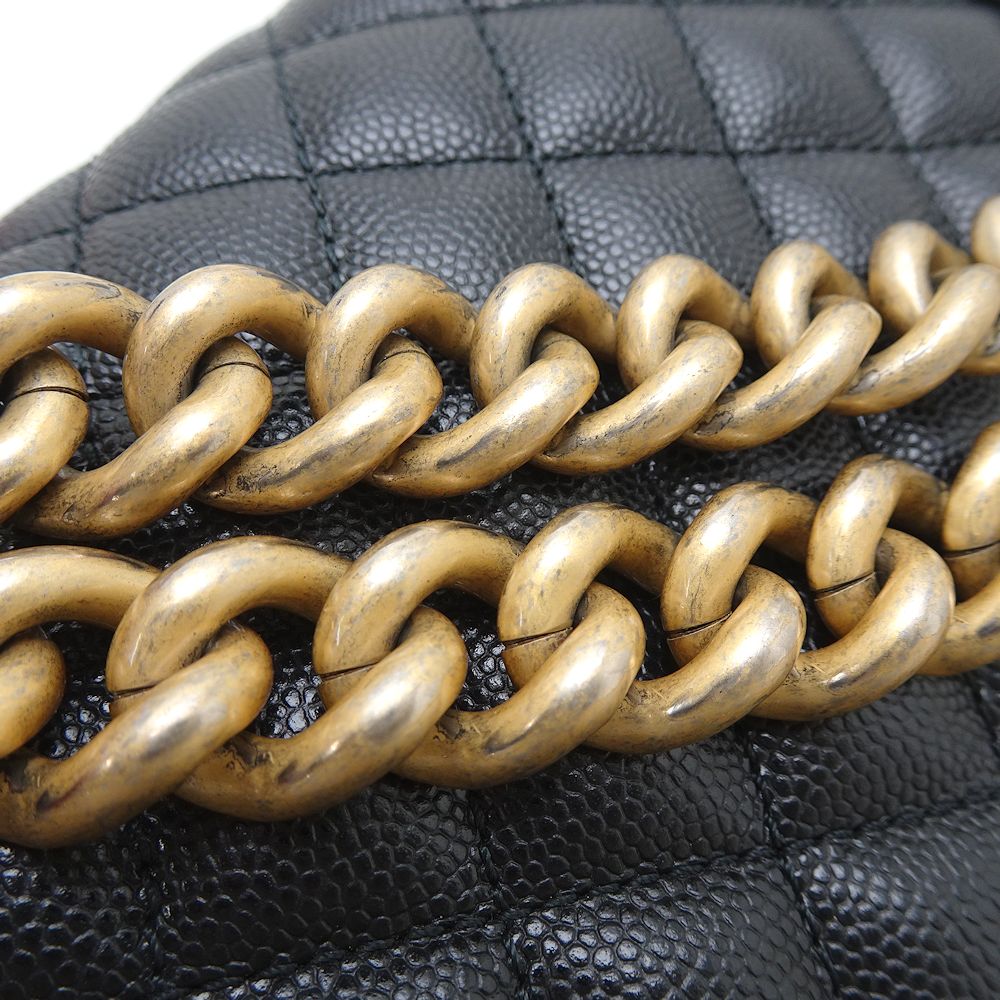 Chanel Boy Caviar Shoulder Bag A67086
