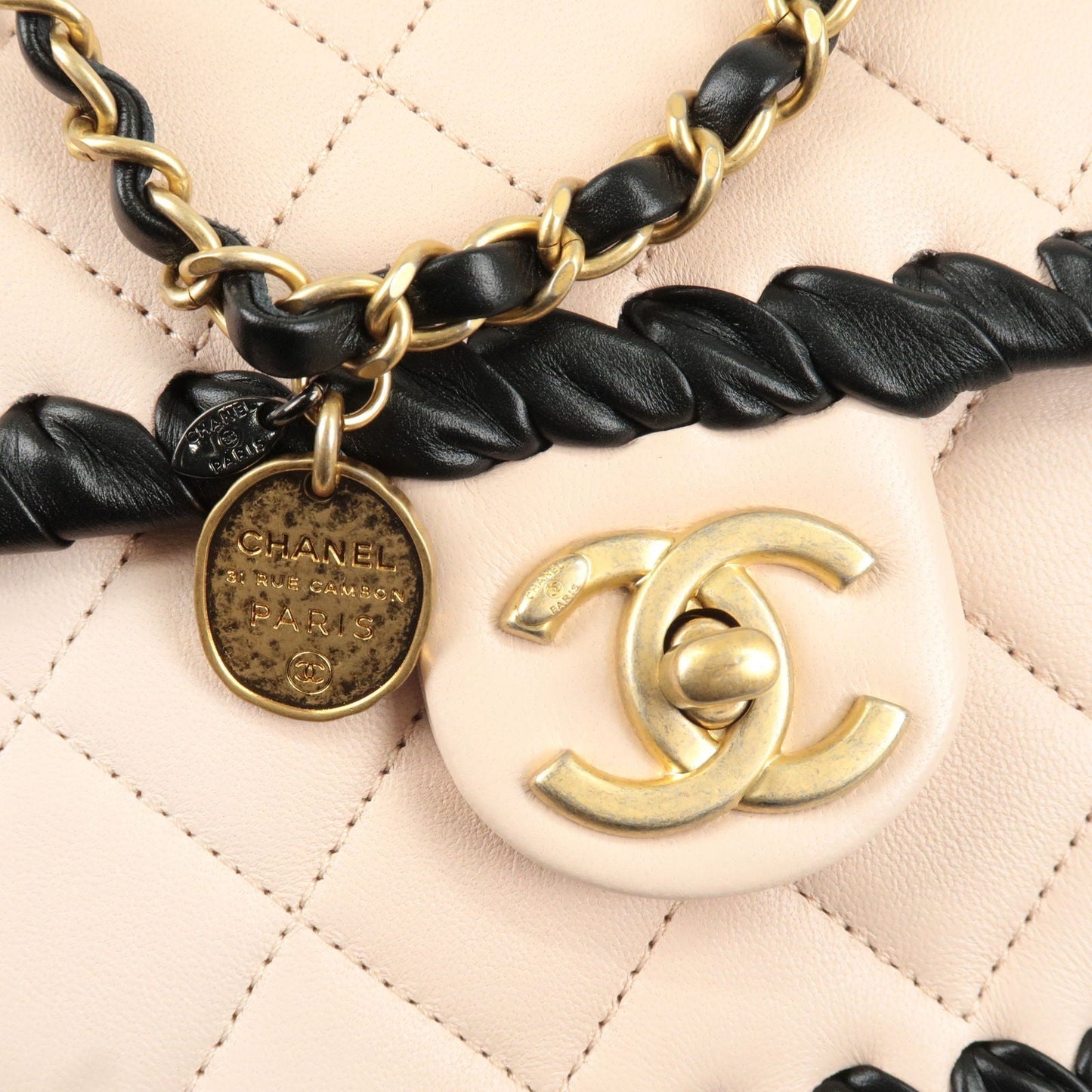 CHANEL Matelasse Lamb Skin Chain Shoulder Bag Pink Black