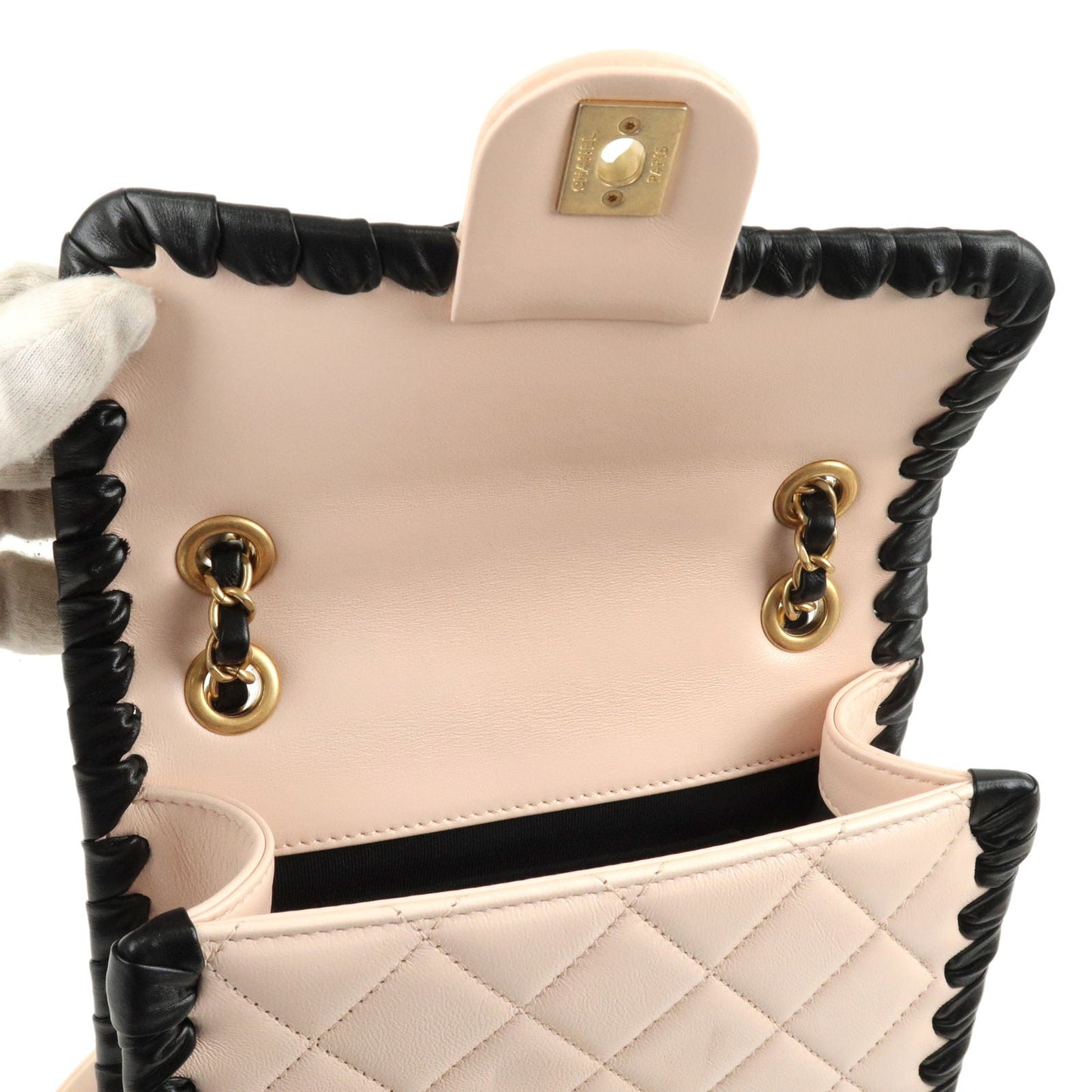 CHANEL Matelasse Lamb Skin Chain Shoulder Bag Pink Black