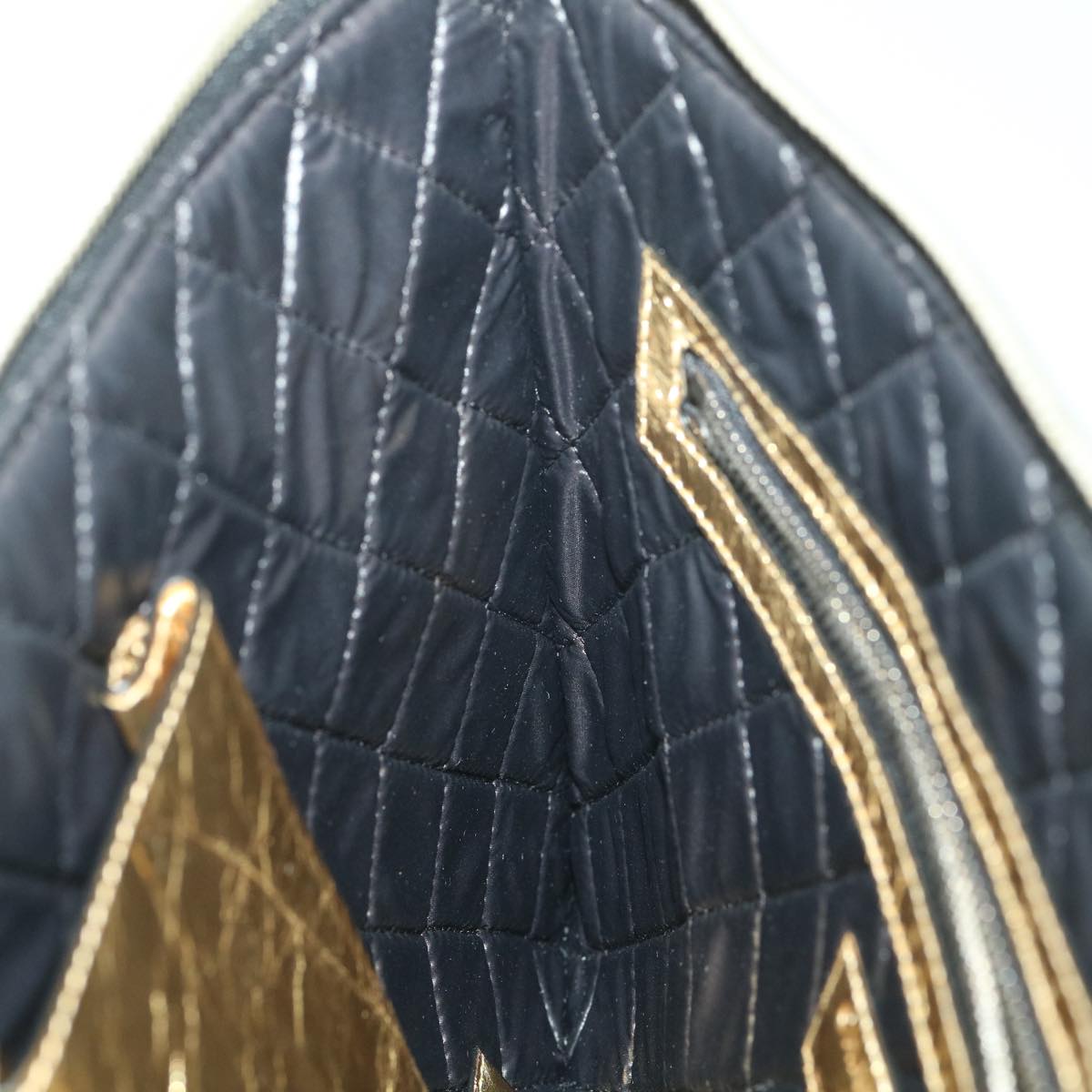 CHANEL Clutch Bag Metallic Leather Gold A82164 CC 38172