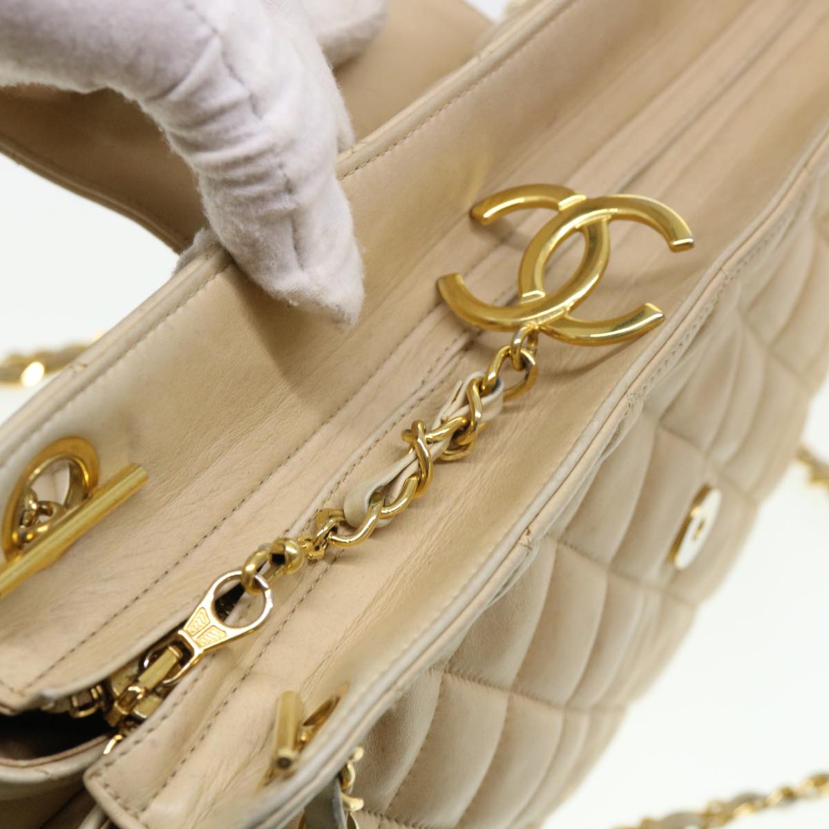 CHANEL Chain Shoulder Bag Lamb Skin Beige CC 38451