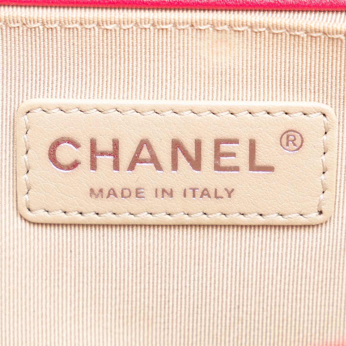 Chanel Sac Medium Lambskin Boy Flap