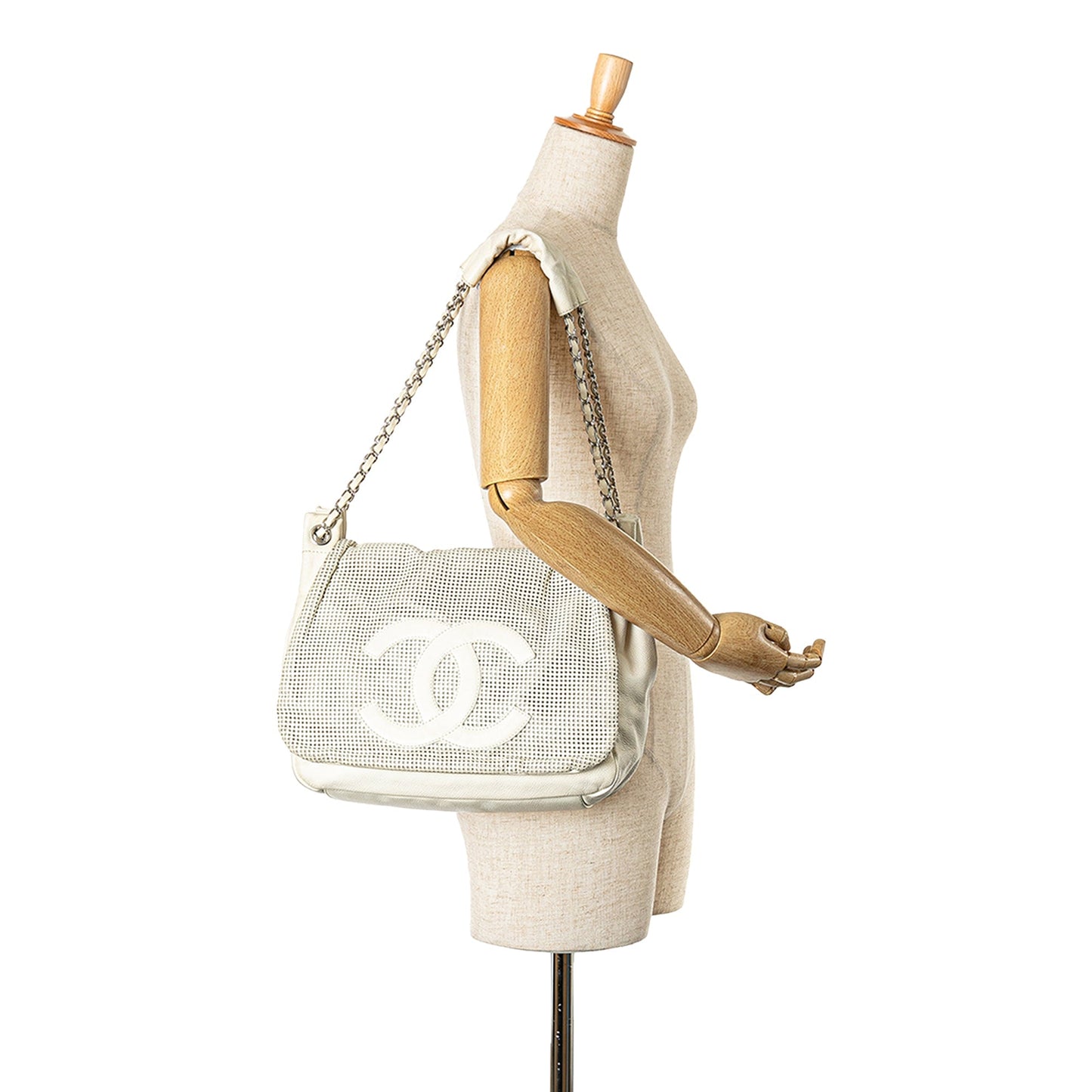 Chanel Sac Caviar Perforated Hollywood Accordion Flap