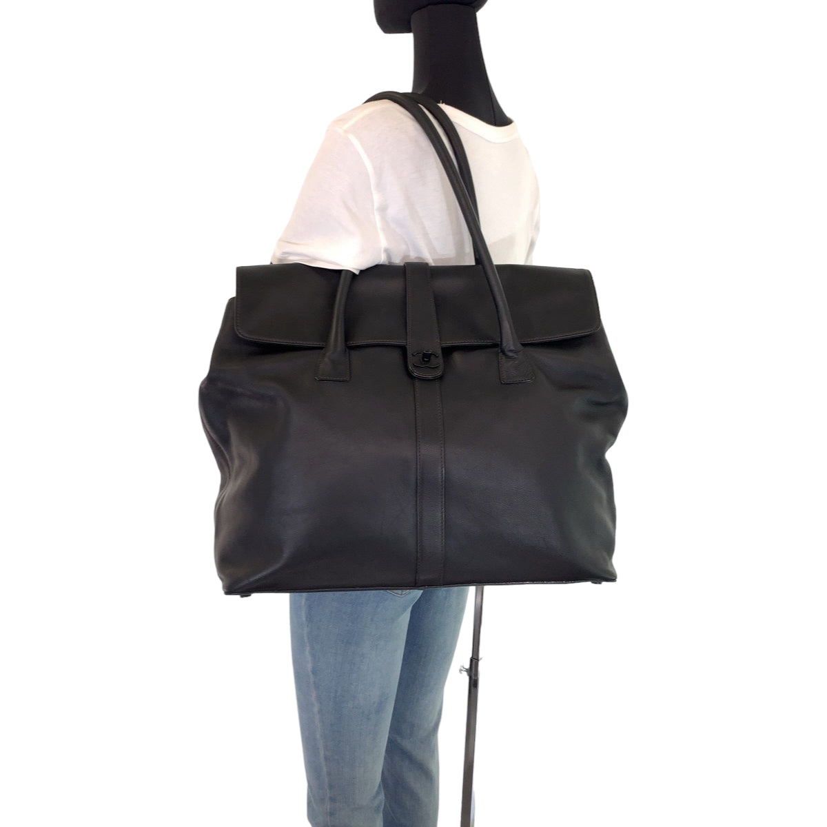 Chanel Vintage Leather Tote Bag Black