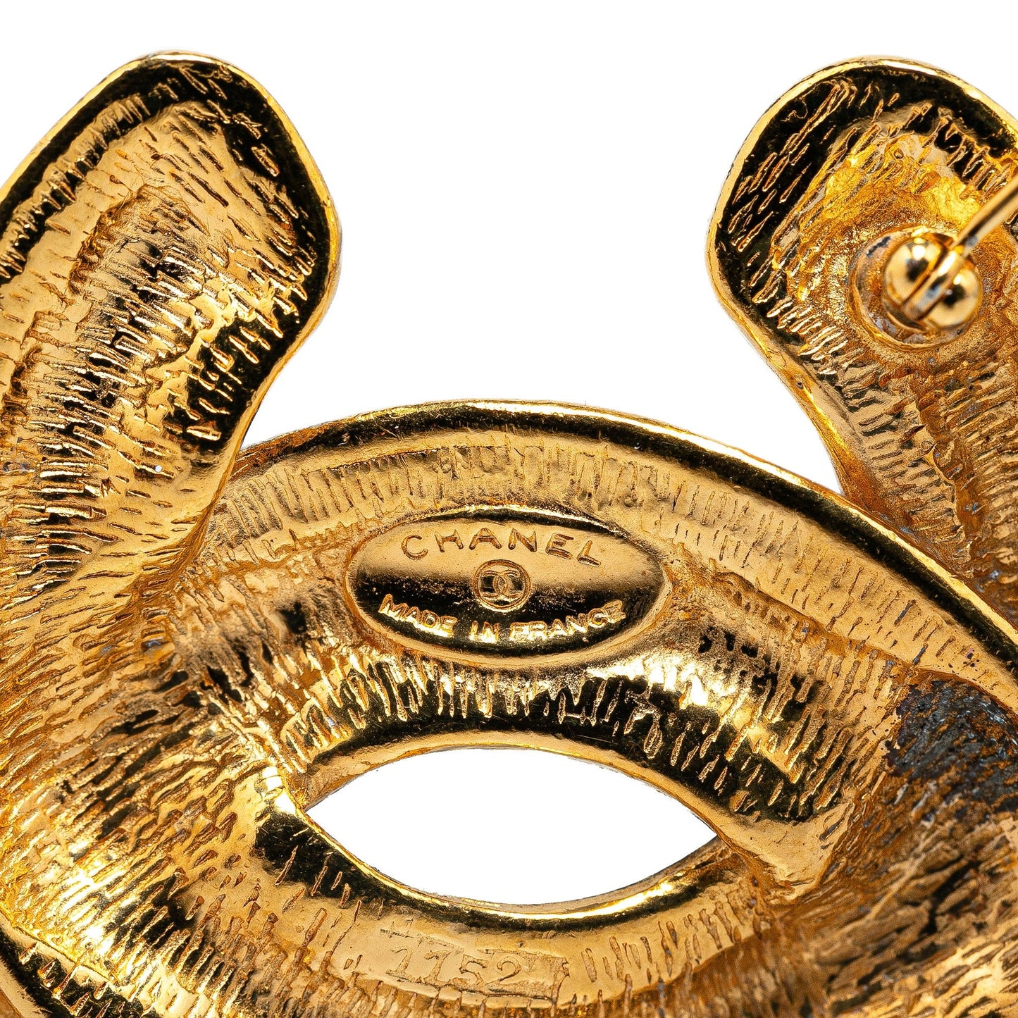 Gold Chanel Gold Plated CC Quilted Brooch