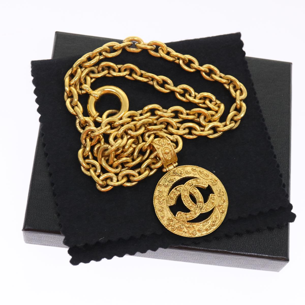 CHANEL Chain Necklace Gold Tone CC 47582A