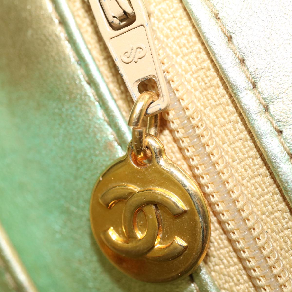 CHANEL Matelasse Turn Lock Chain Shoulder Bag Lamb Skin Gold CC 51274A