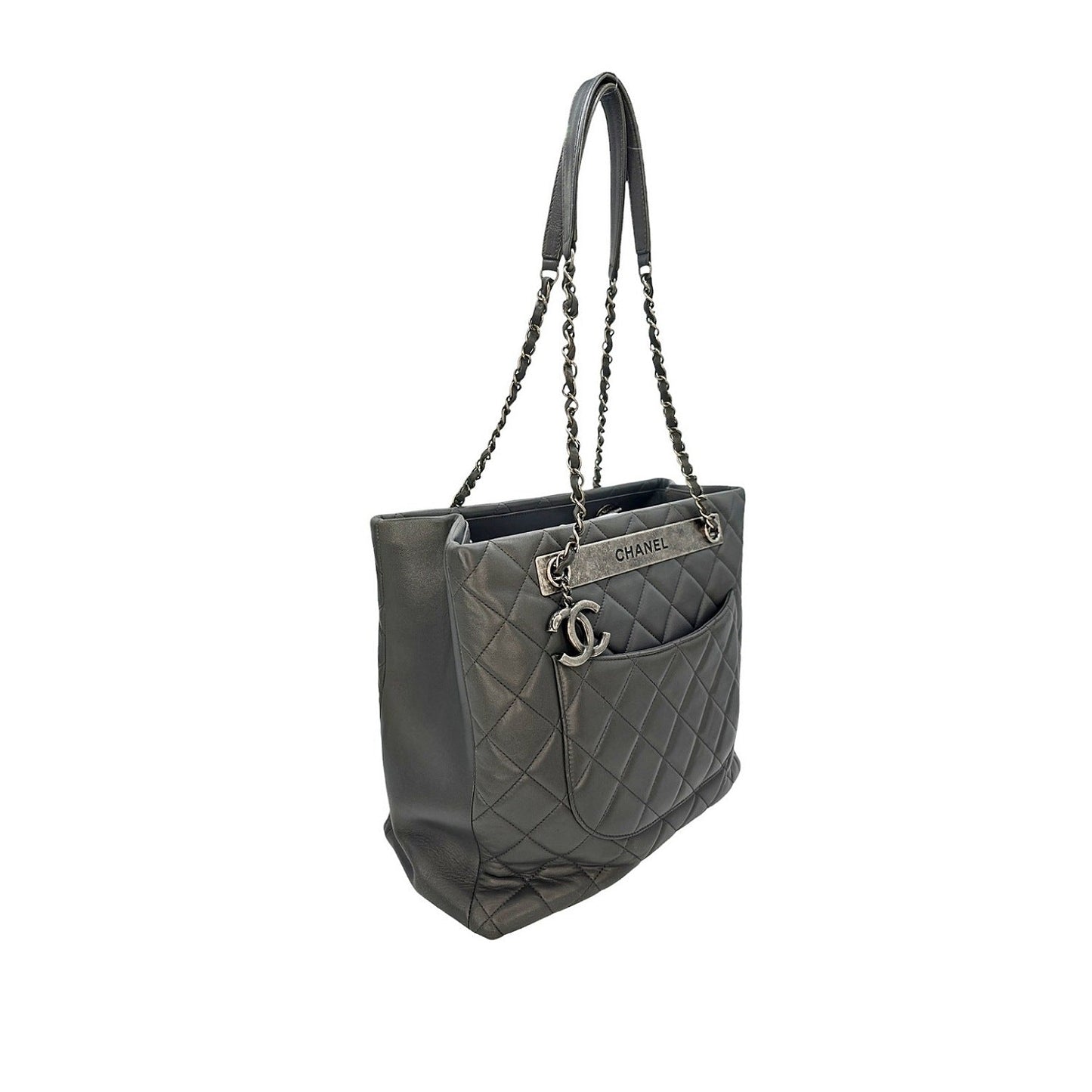 CHANEL Trendy CC Diamond Quilted Shopping Tote