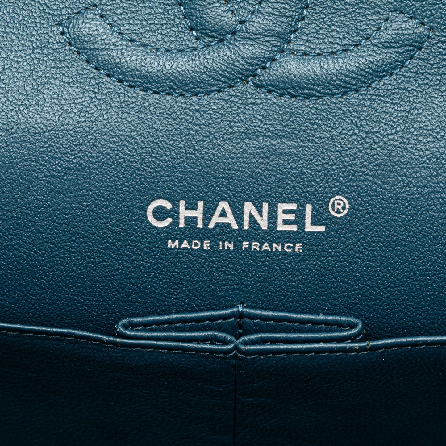Chanel Sac Medium Classic Caviar Double Flap