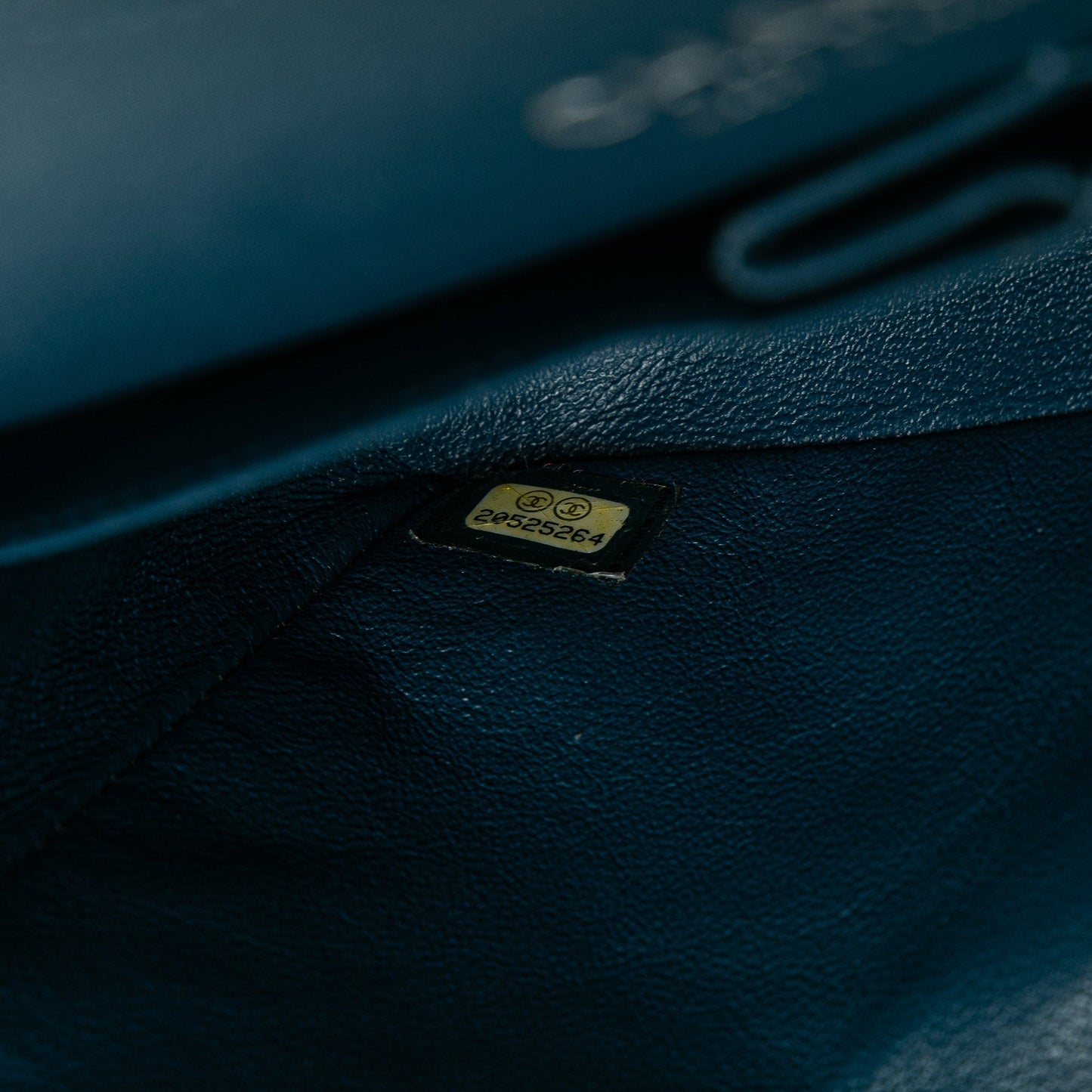 Chanel Sac Medium Classic Caviar Double Flap