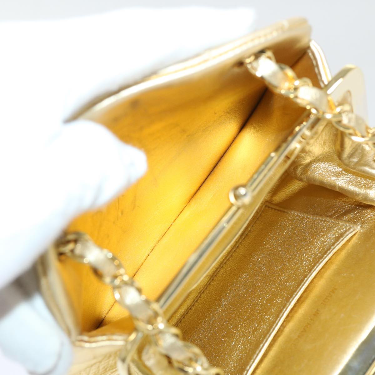 CHANEL Matelasse Chain Shoulder Bag Leather Gold CC 53015A