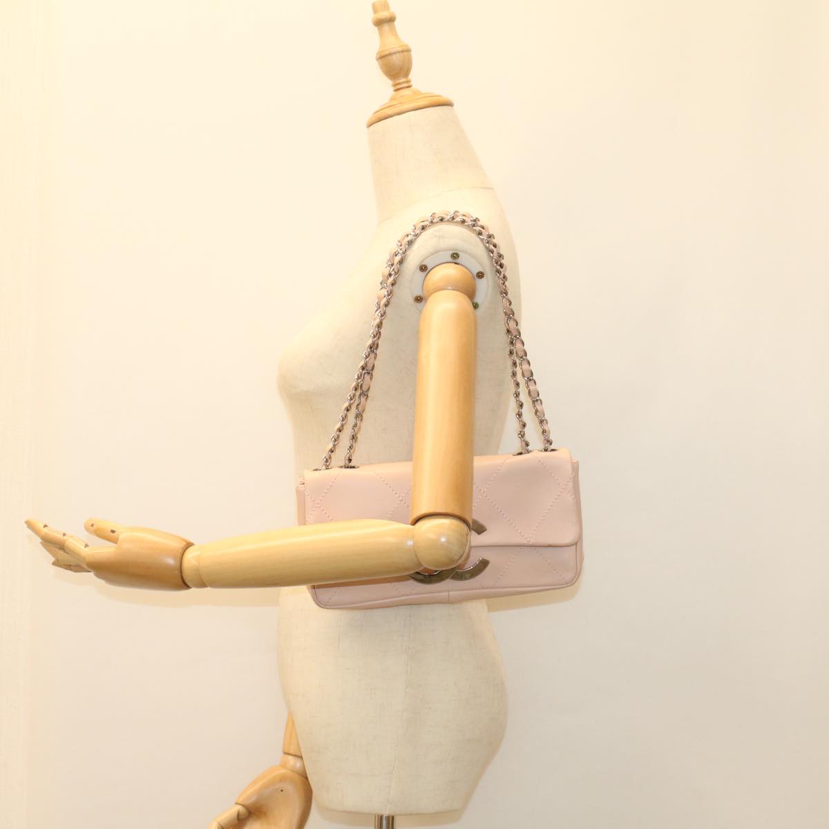 CHANEL Matelasse Chain Shoulder Bag Leather Pink CC 53097