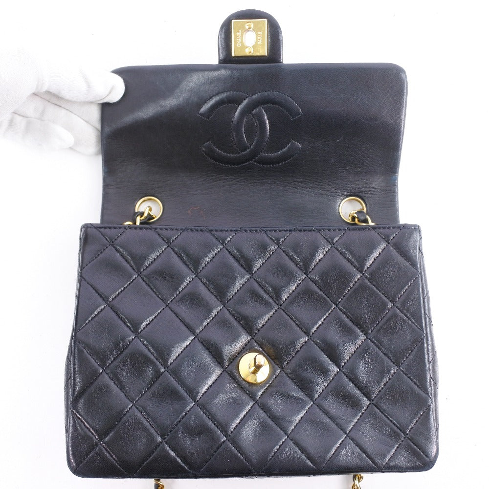 Chanel Mini Classic Single Flap Bag Leather Shoulder Bag 1359158 in New Condition