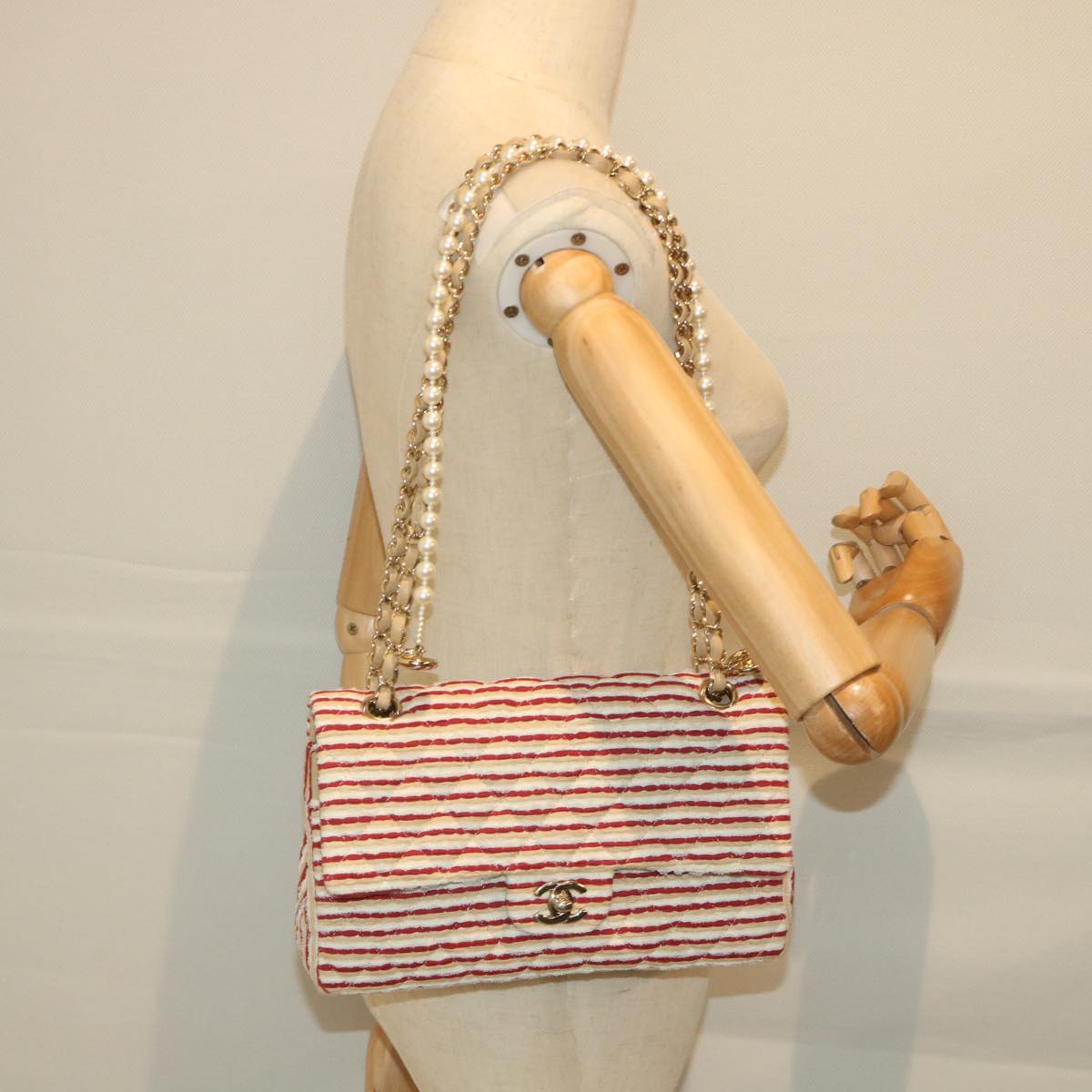 CHANEL Quilted Matelasse Chain Shoulder Bag Canvas Red Beige CC 58343S