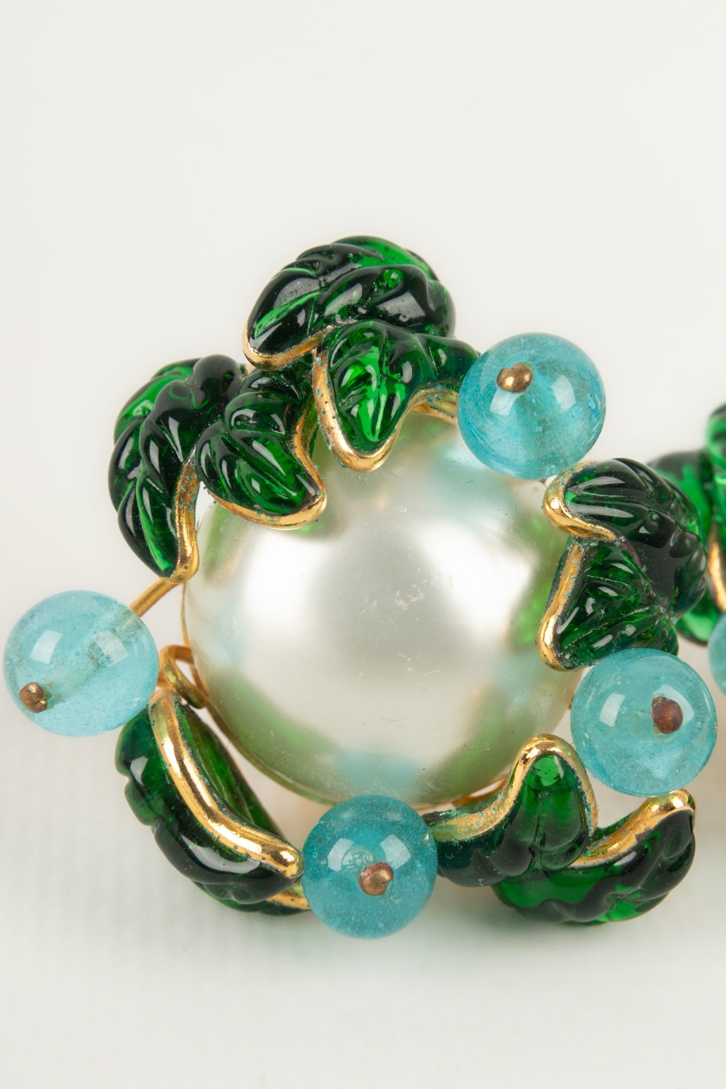 Boucles d'oreilles en pte de verre Chanel