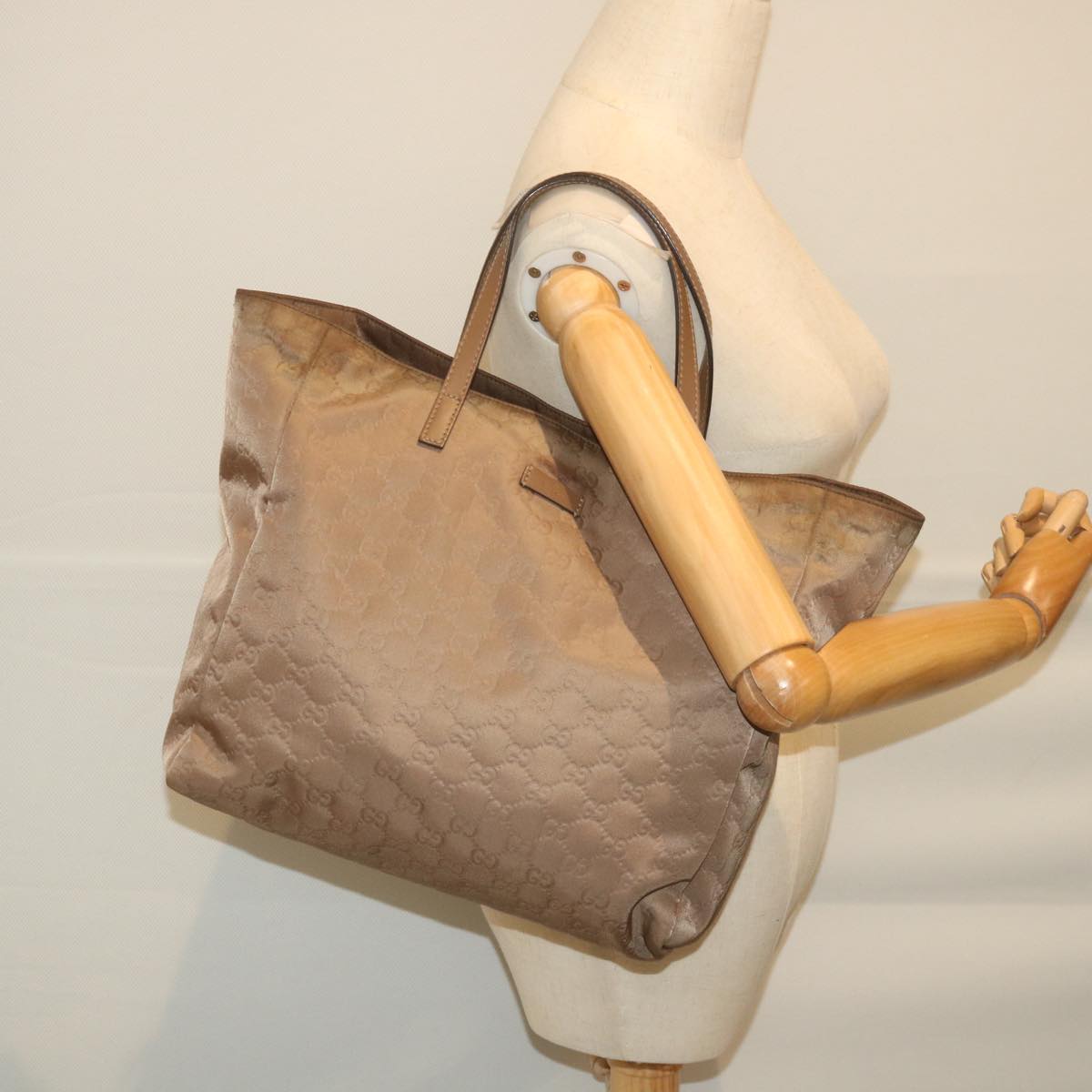 GUCCI GG Canvas Tote Bag Brown 282439 59465