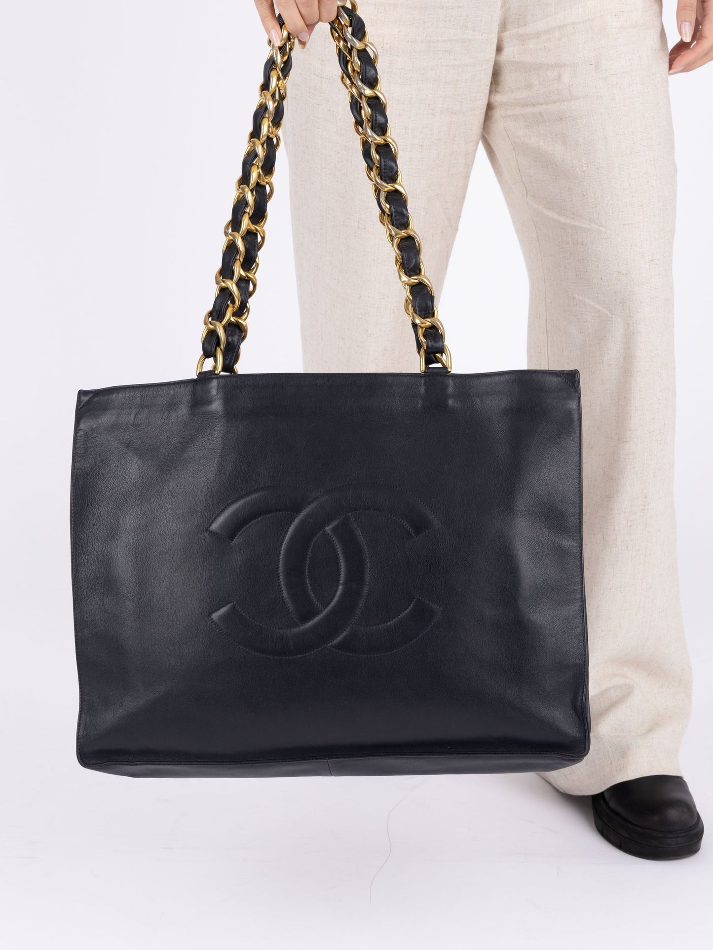 Chanel Calfskin Navy Chunky Chain Tote
