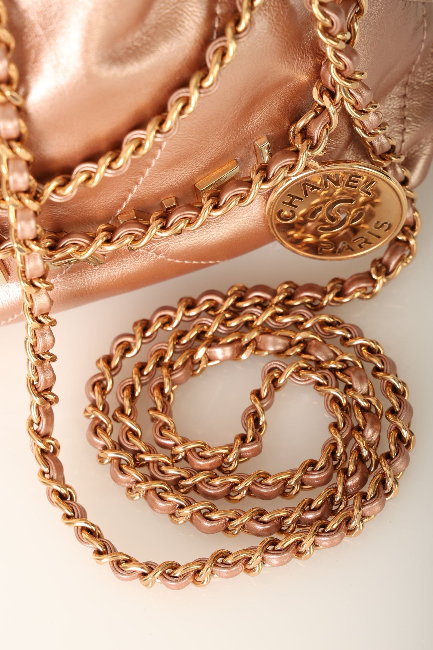 Chanel 2023 Calfskin Rosegold Mini 22