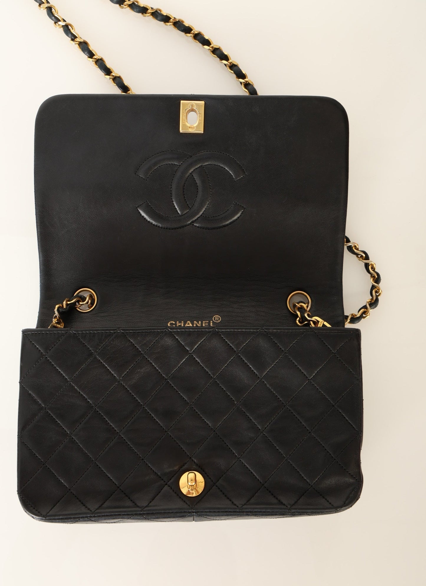 Chanel 1989 Lambskin Turnlock Medium Full Flap