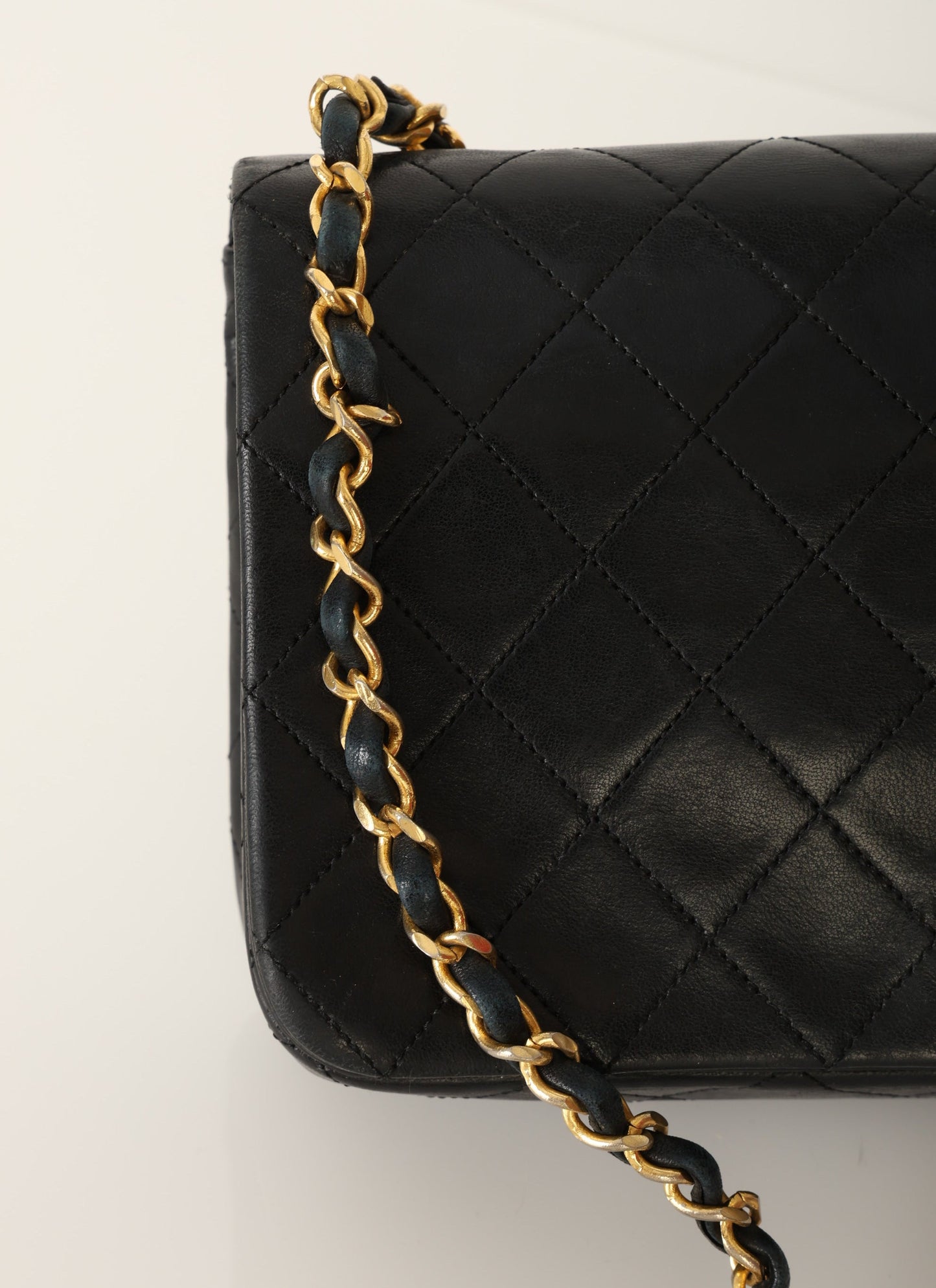 Chanel 1989 Lambskin Turnlock Medium Full Flap