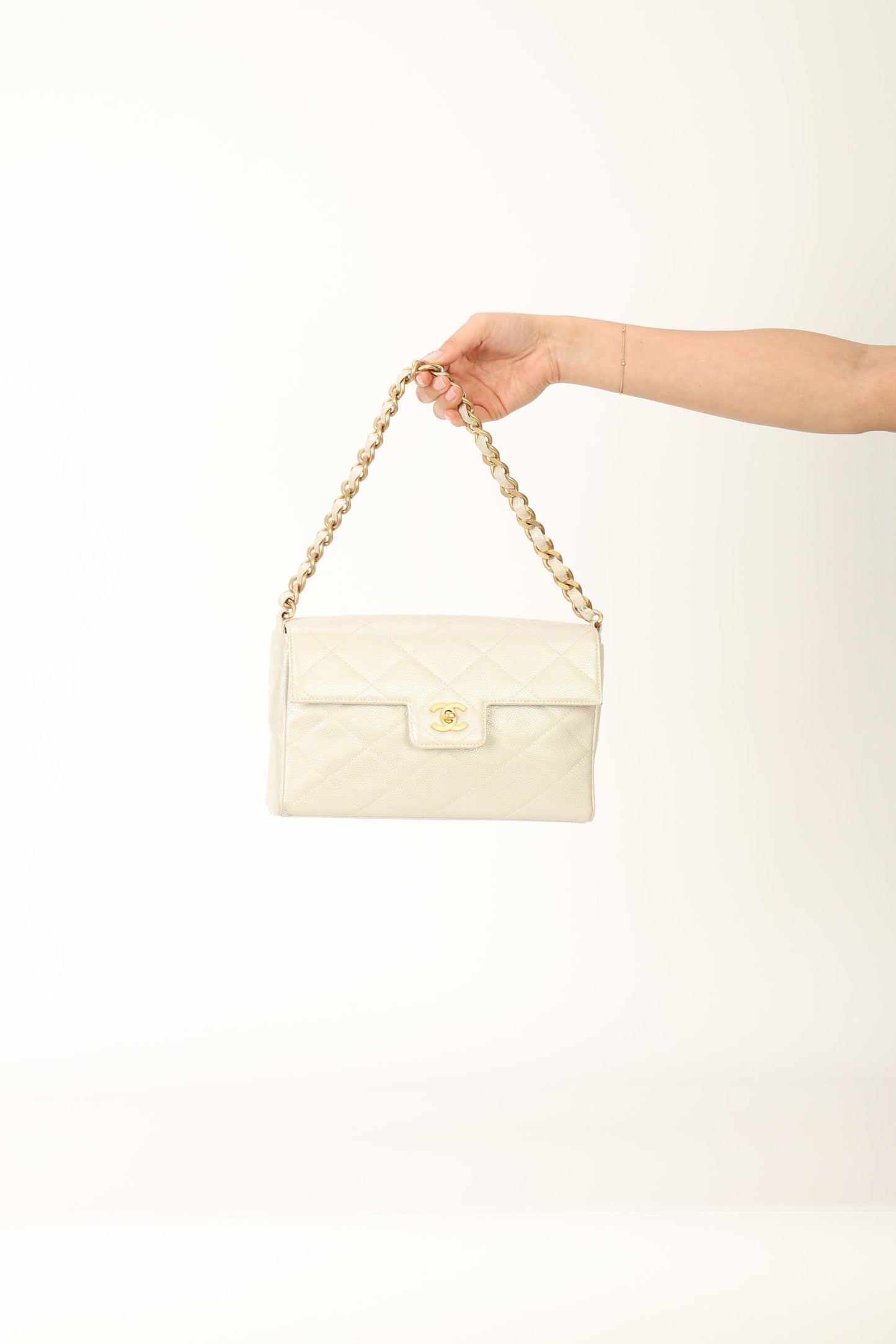 Chanel 2000 Caviar Iridescent Shoulder Bag