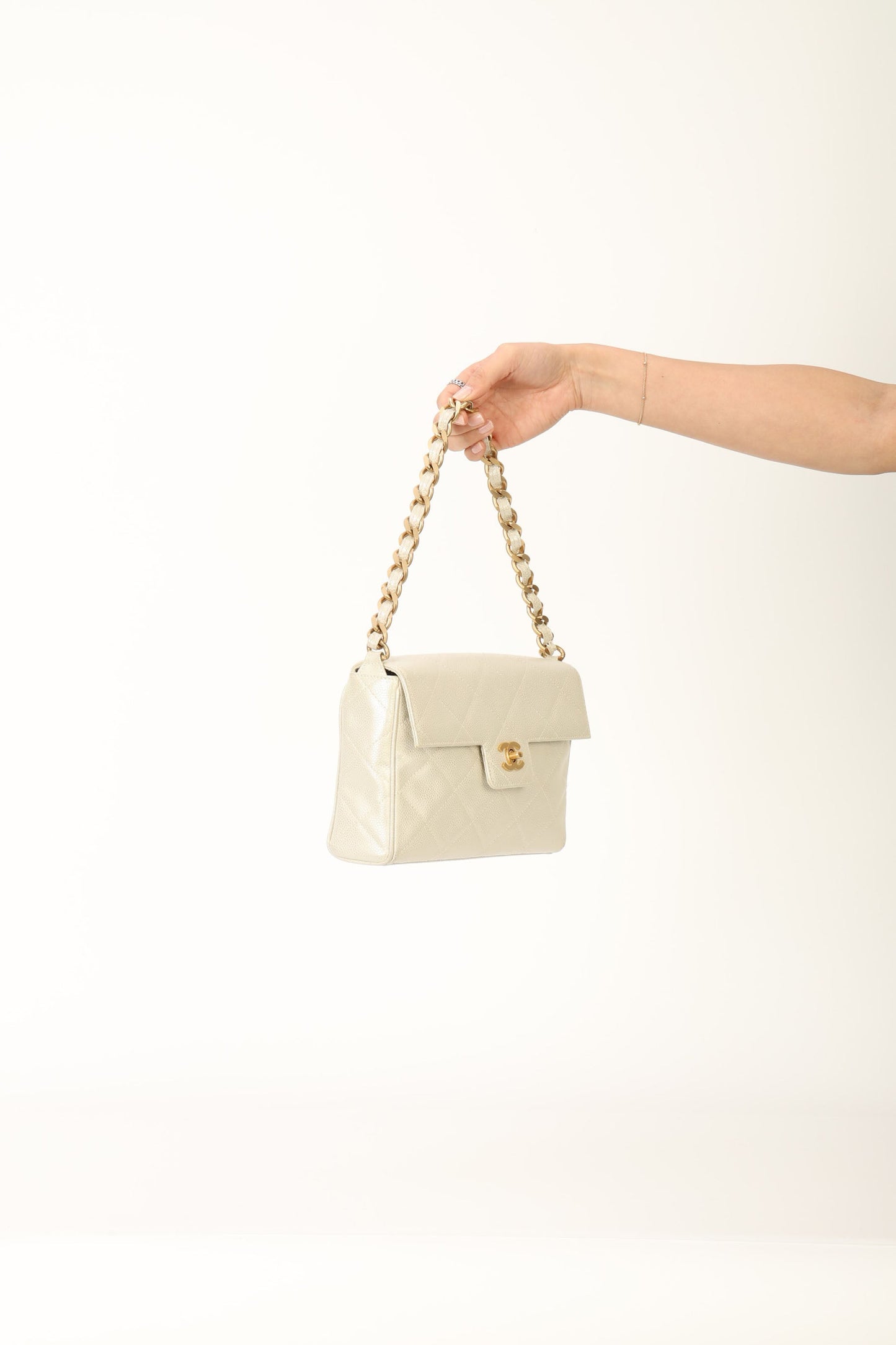 Chanel 2000 Caviar Iridescent Shoulder Bag