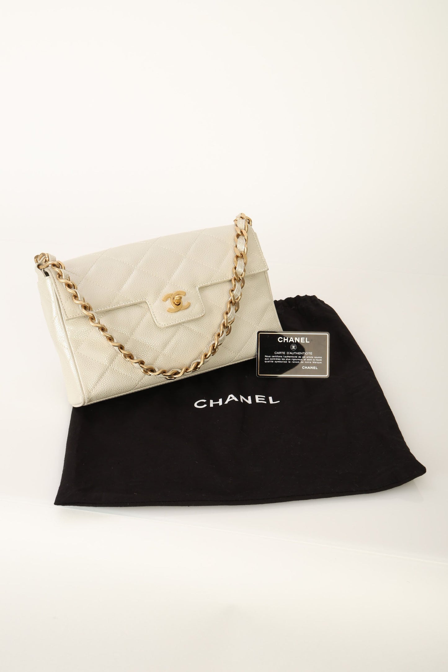 Chanel 2000 Caviar Iridescent Shoulder Bag