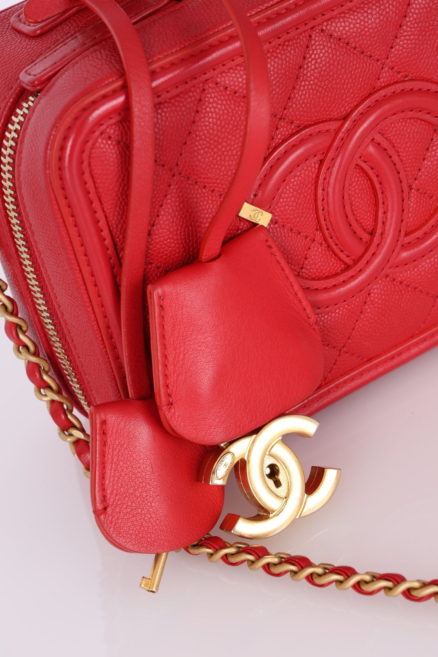 Chanel 2018 Caviar Small Filigree Vanity Bag