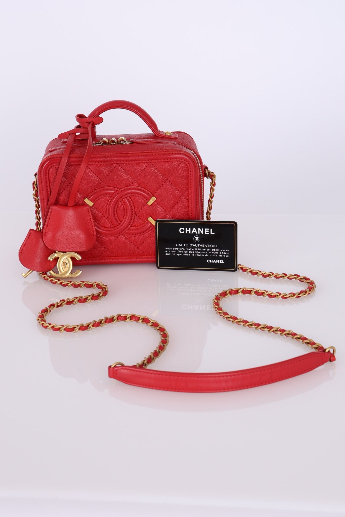 Chanel 2018 Caviar Small Filigree Vanity Bag