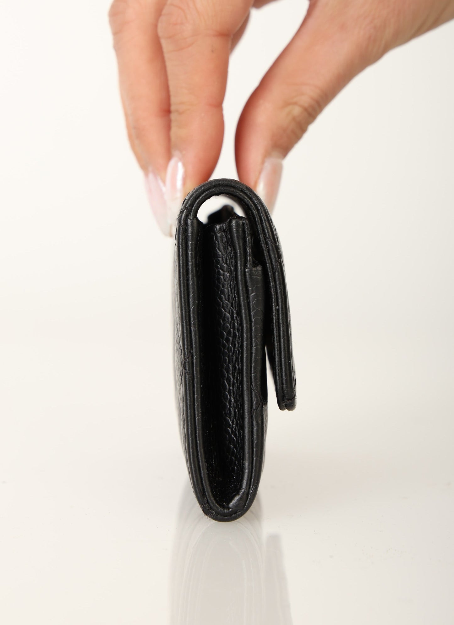 Chanel 2015 Caviar Cardholder w/ Chain
