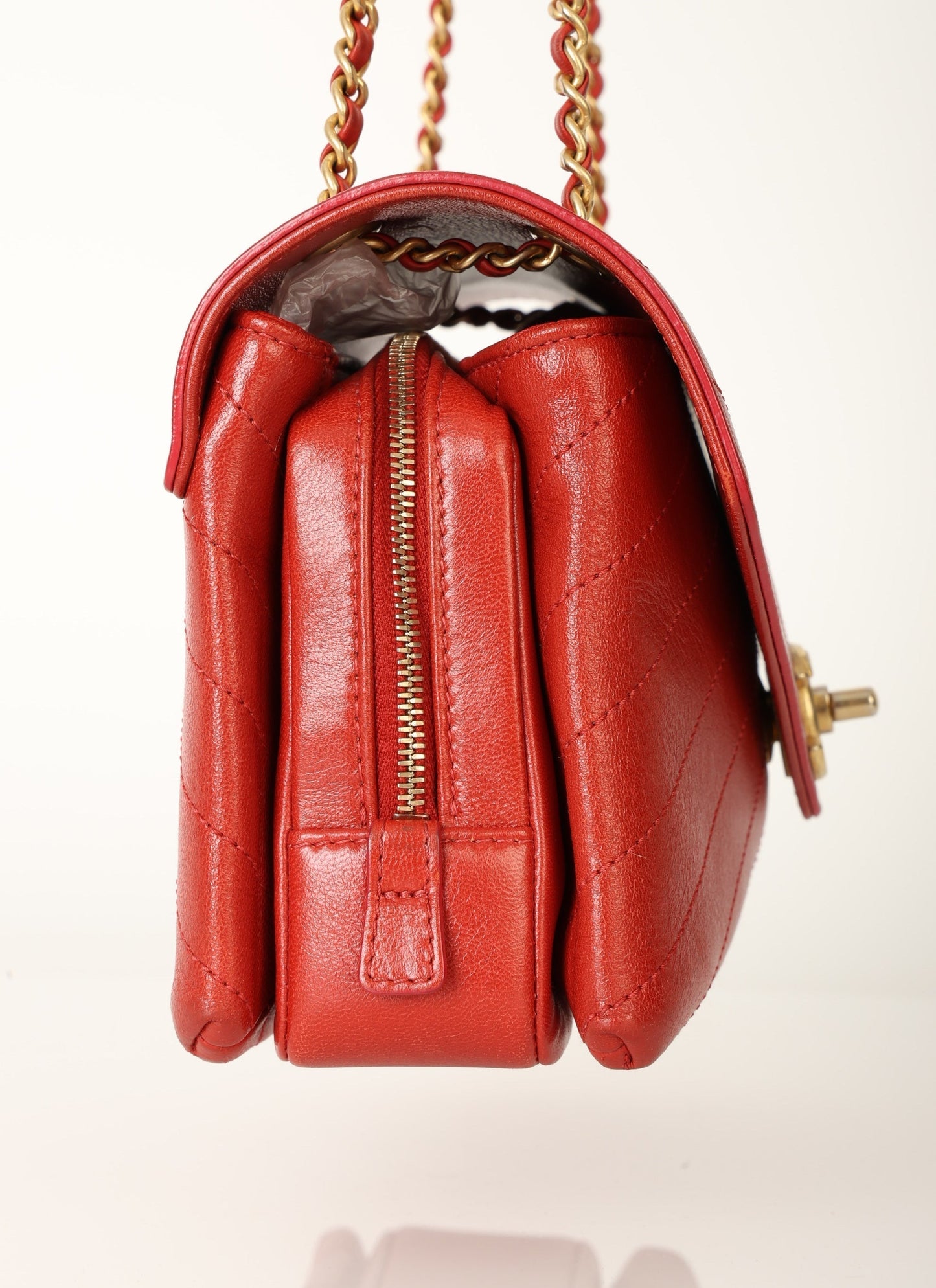Chanel 2018 Calfskin Chevron Red Flap