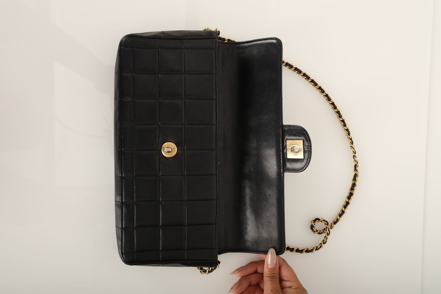 Chanel 2000 Lambskin East West Chocolate Bar