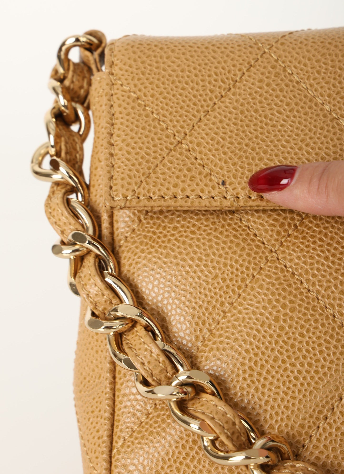 Chanel 2000 Caviar Beige Single Flap