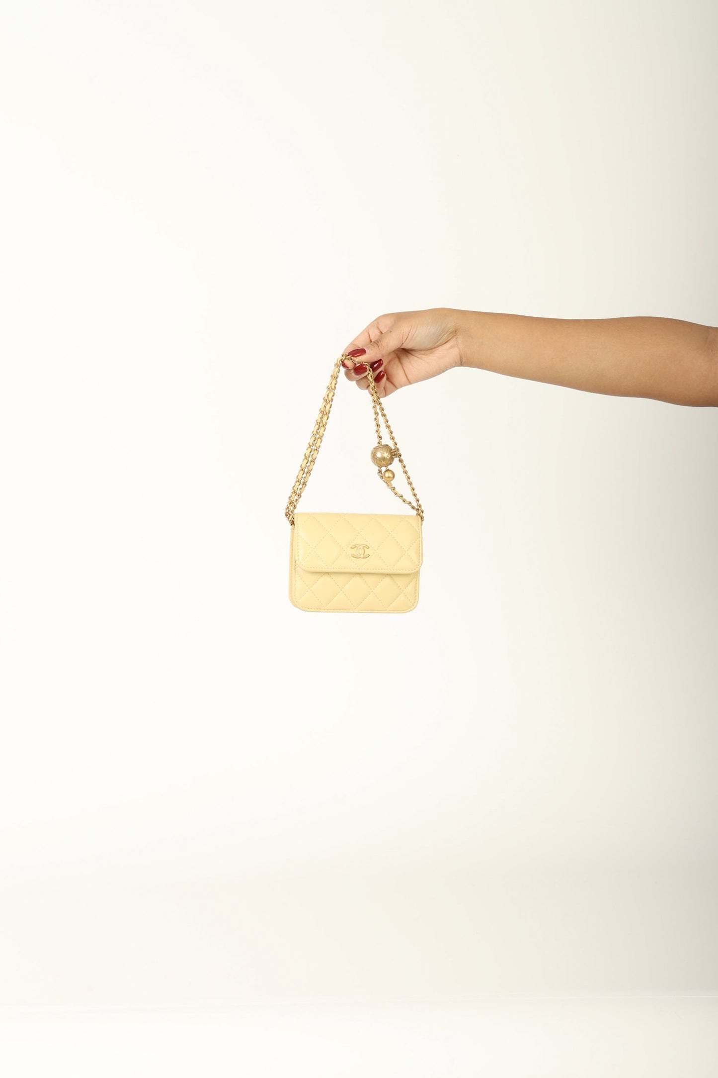 Chanel 2020 Lambskin Pearl Crush Cardholder on Chain