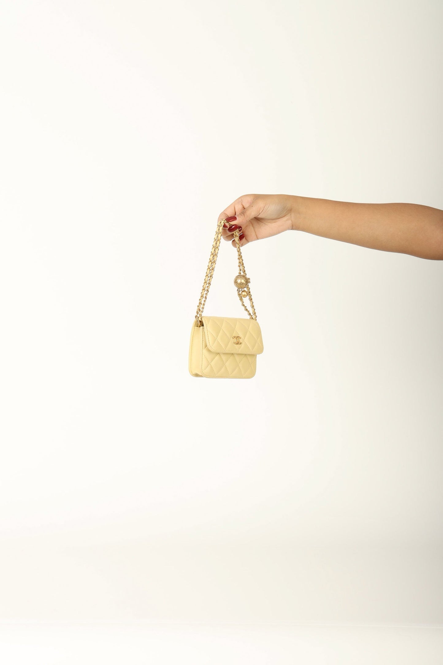 Chanel 2020 Lambskin Pearl Crush Cardholder on Chain