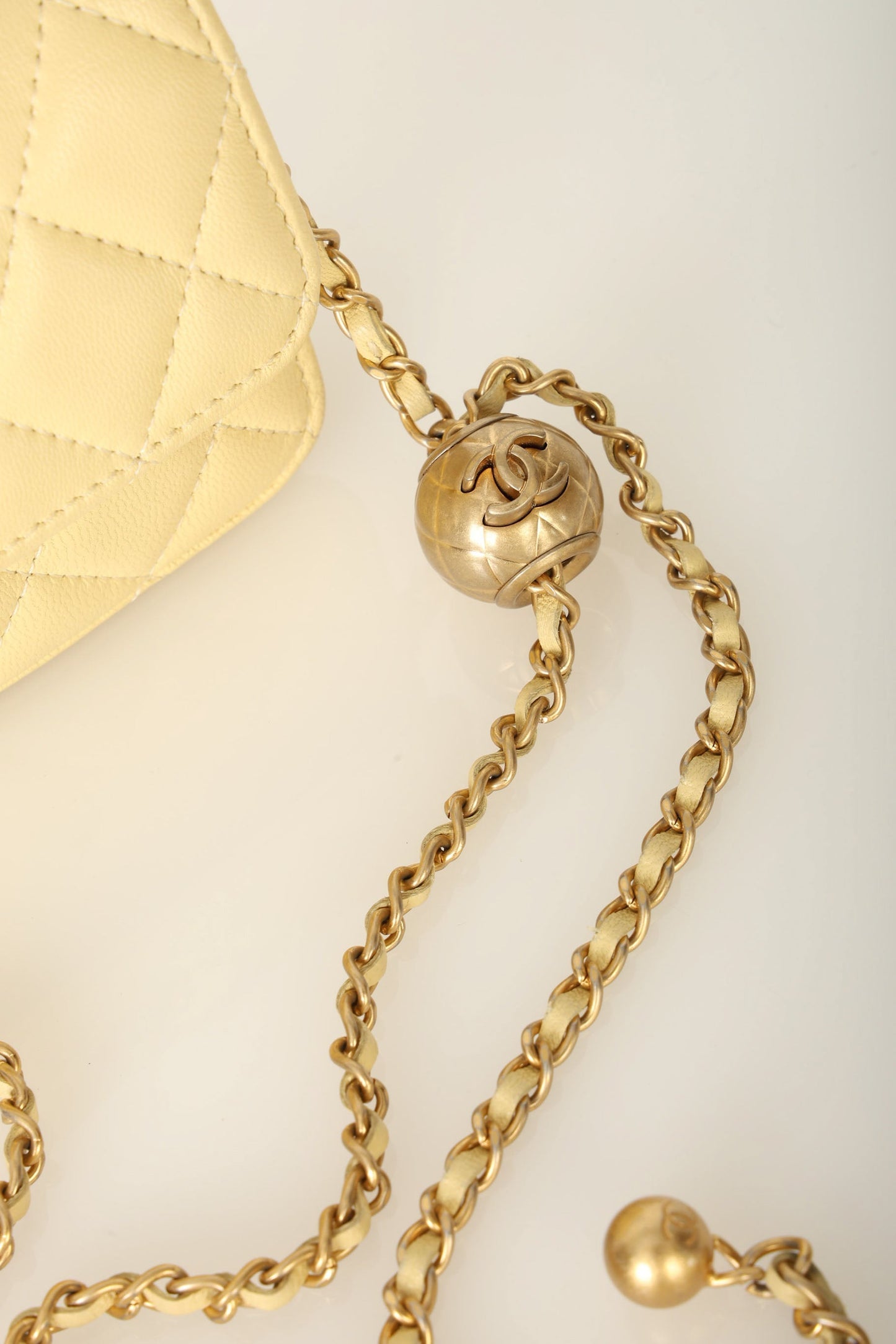 Chanel 2020 Lambskin Pearl Crush Cardholder on Chain