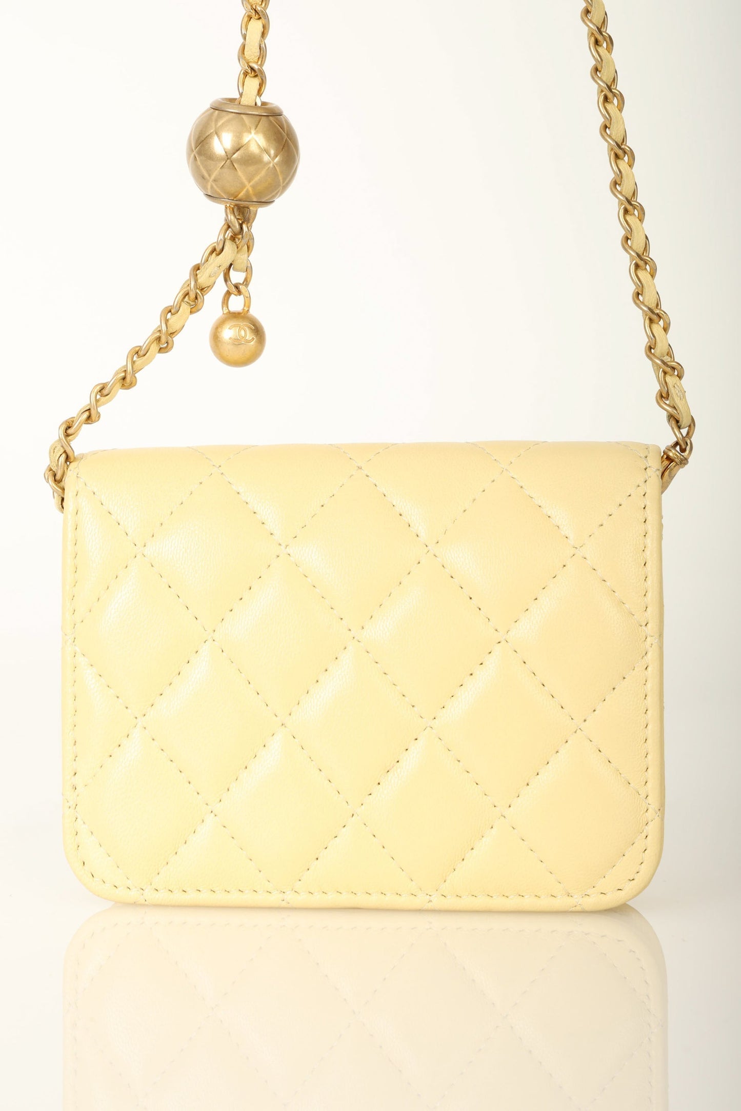 Chanel 2020 Lambskin Pearl Crush Cardholder on Chain