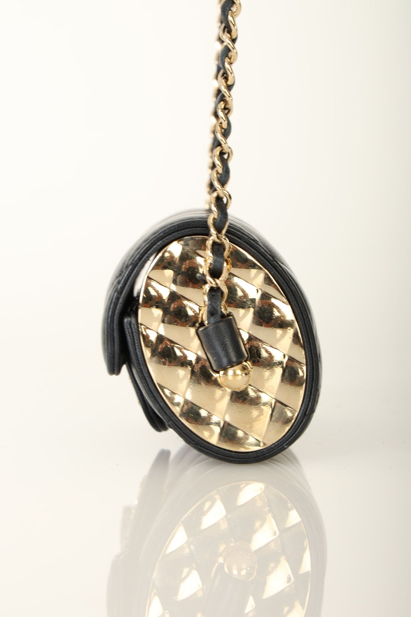 Chanel 2021 Lambskin Chain Minaudi??re