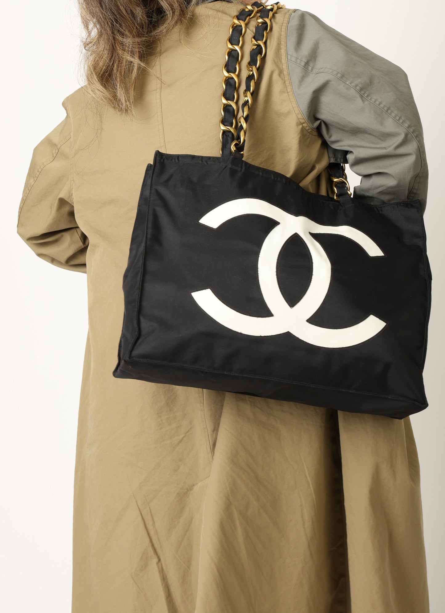 Chanel 1991 Nylon Chunky Chain Tote