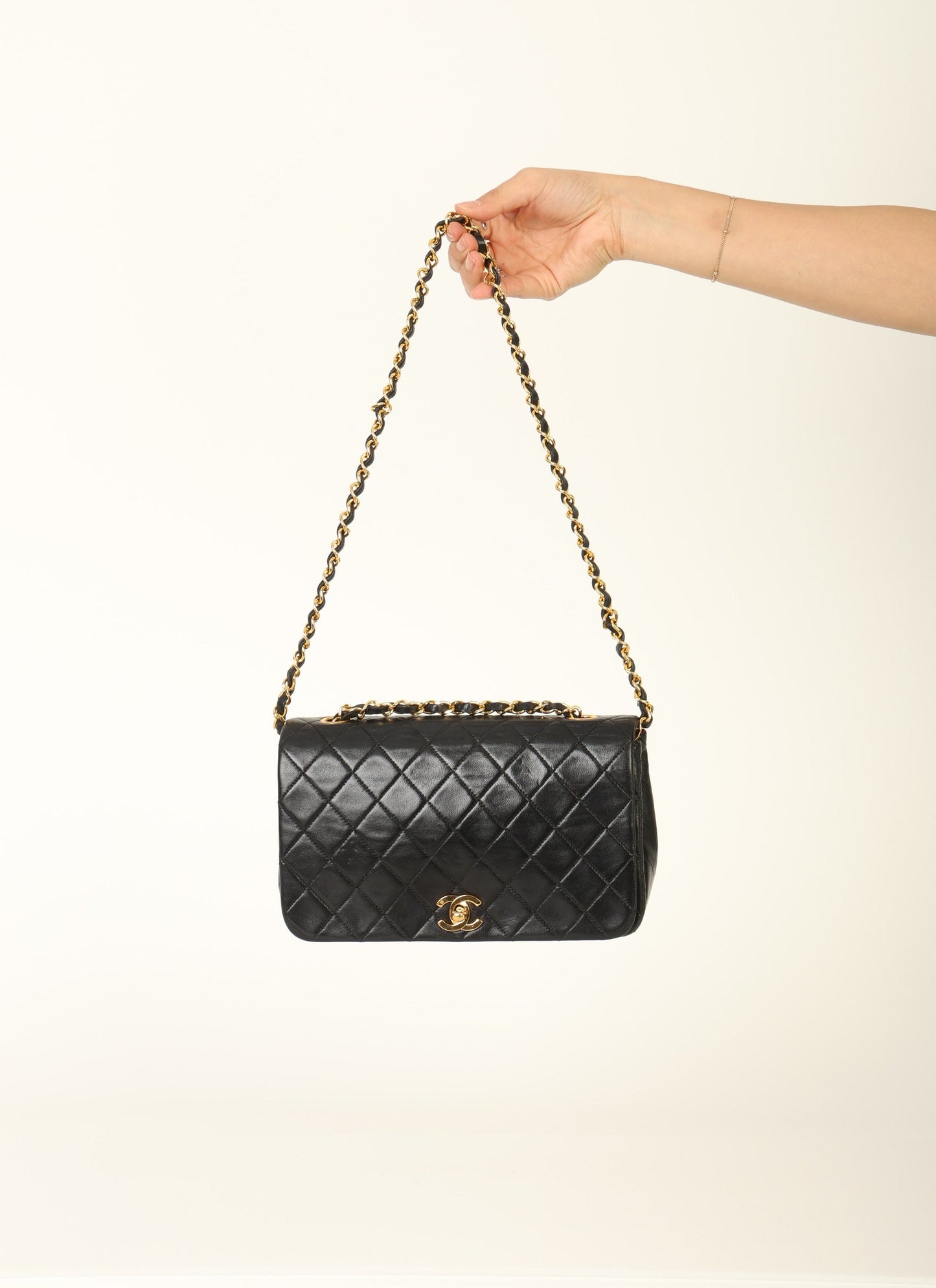 Chanel 1989 Lambskin Turnlock Medium Full Flap