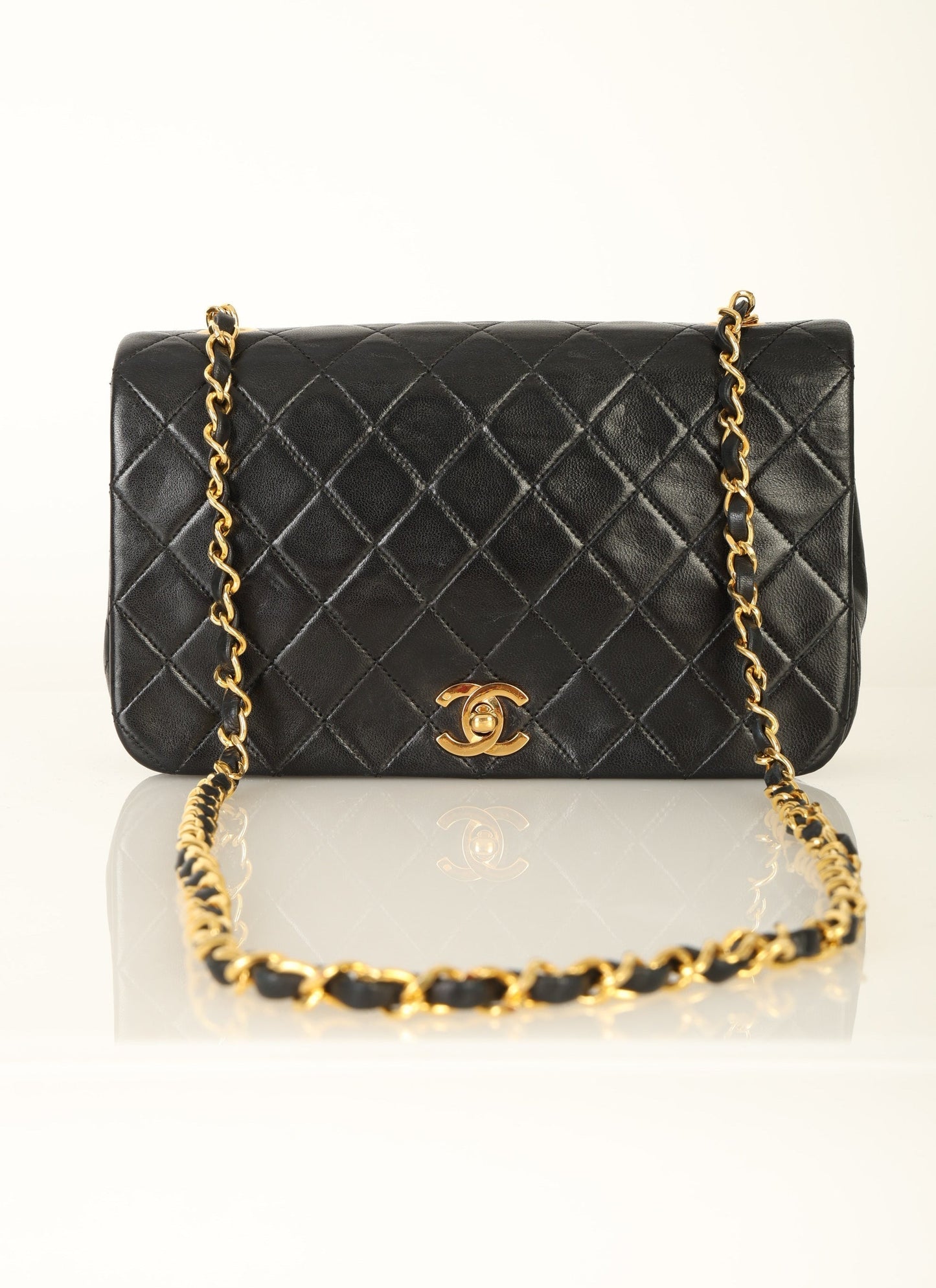 Chanel 1989 Lambskin Turnlock Medium Full Flap