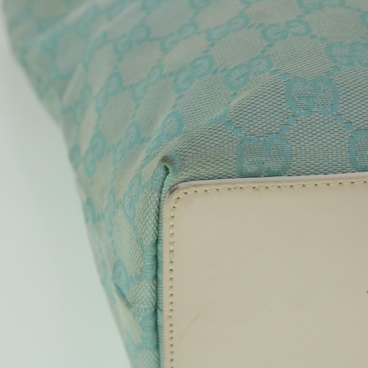 GUCCI GG Canvas Tote Bag Light Blue 002 1099 2404 60388