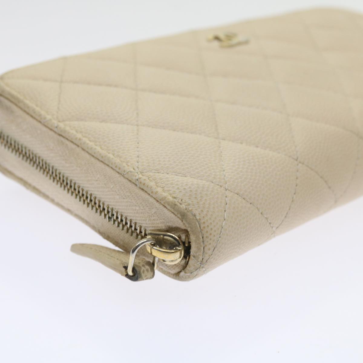 CHANEL Long Wallet Caviar Skin White CC 65288