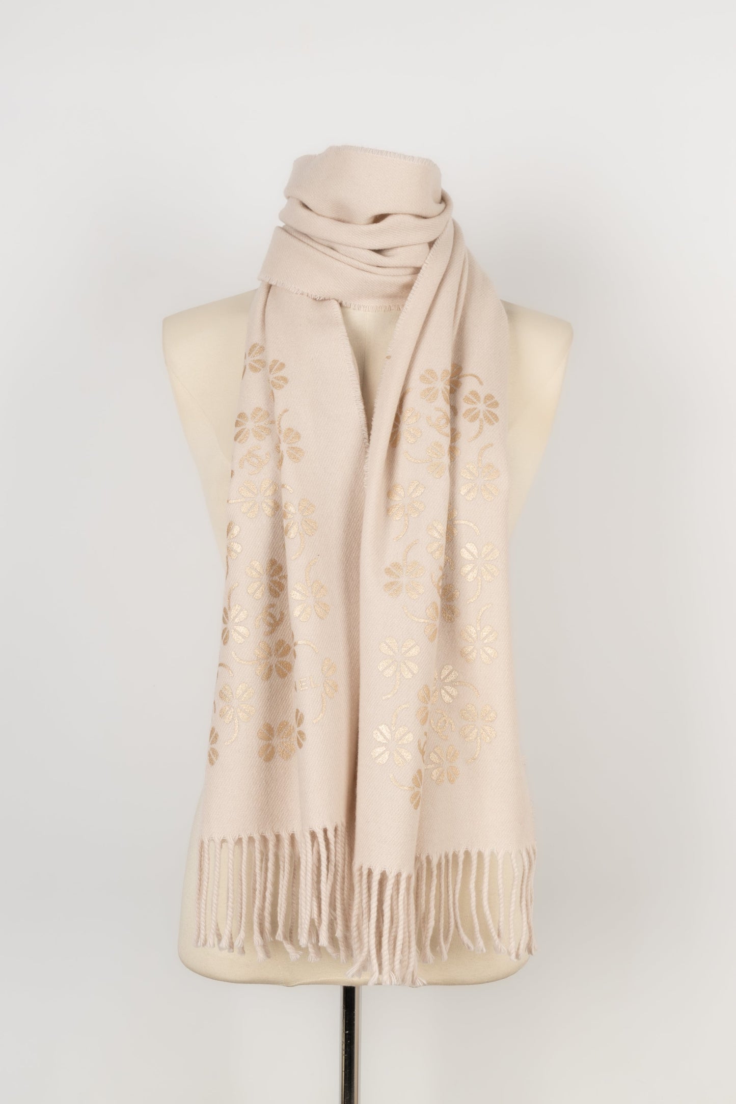 Echarpe en laine et cachemire Chanel