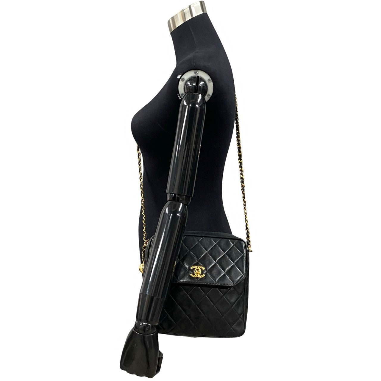 Chanel CC Flap Camera Bag Leather Crossbody Bag in New Condition